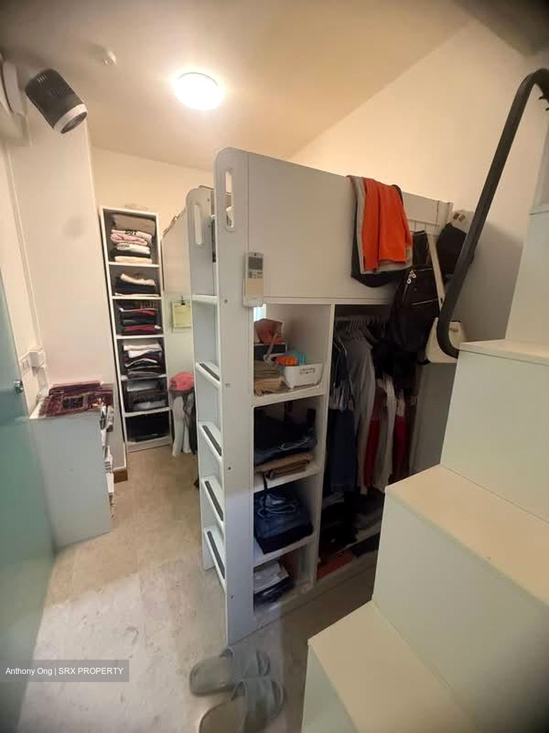 Woodgrove Condominium (D25), Condominium #564570161